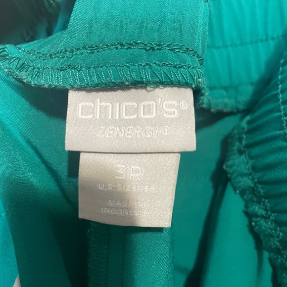 Chico's Zenergy Women's Chic360 Woven Joggers Jade Green size 3 - Picture 3 of 8